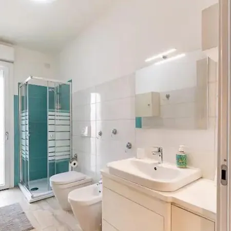 アパート Emme カリアリ